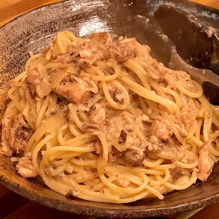 鯖缶でパスタ！レモンバター風味のペペロンチーノ